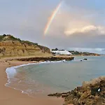 Appartement 1-bed - Sleeps 4 - Free Parking & Balcony Albufeira
